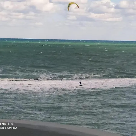 Domus - Cesare - Барі