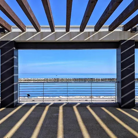 Domus - Cesare - * Bari